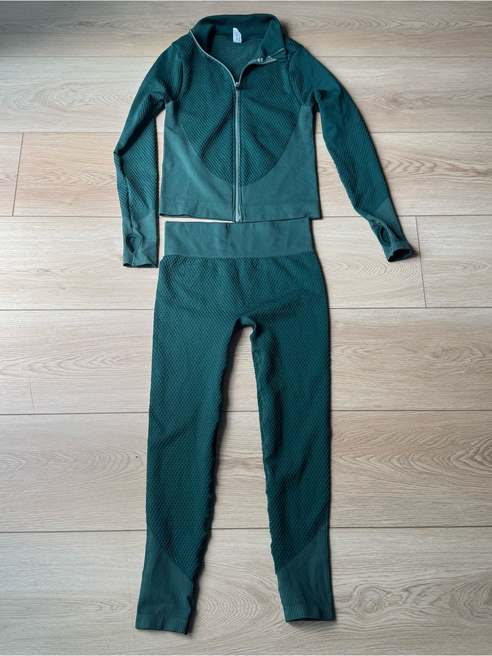 90 Degree By Reflex Green 3 piece Workout Set Size Medium
